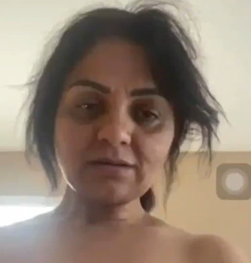 Indian Cheating Married Hotwife Milf Gets Nudes Leaked ! Pawg Mom Snap Leak Big Tits Hindi Desi NRI