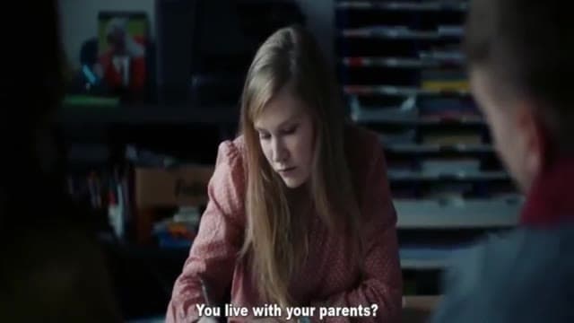 Prostituierte Mutter versucht, das College ihres Sohnes zu bezahlen – sexy Filmszene
