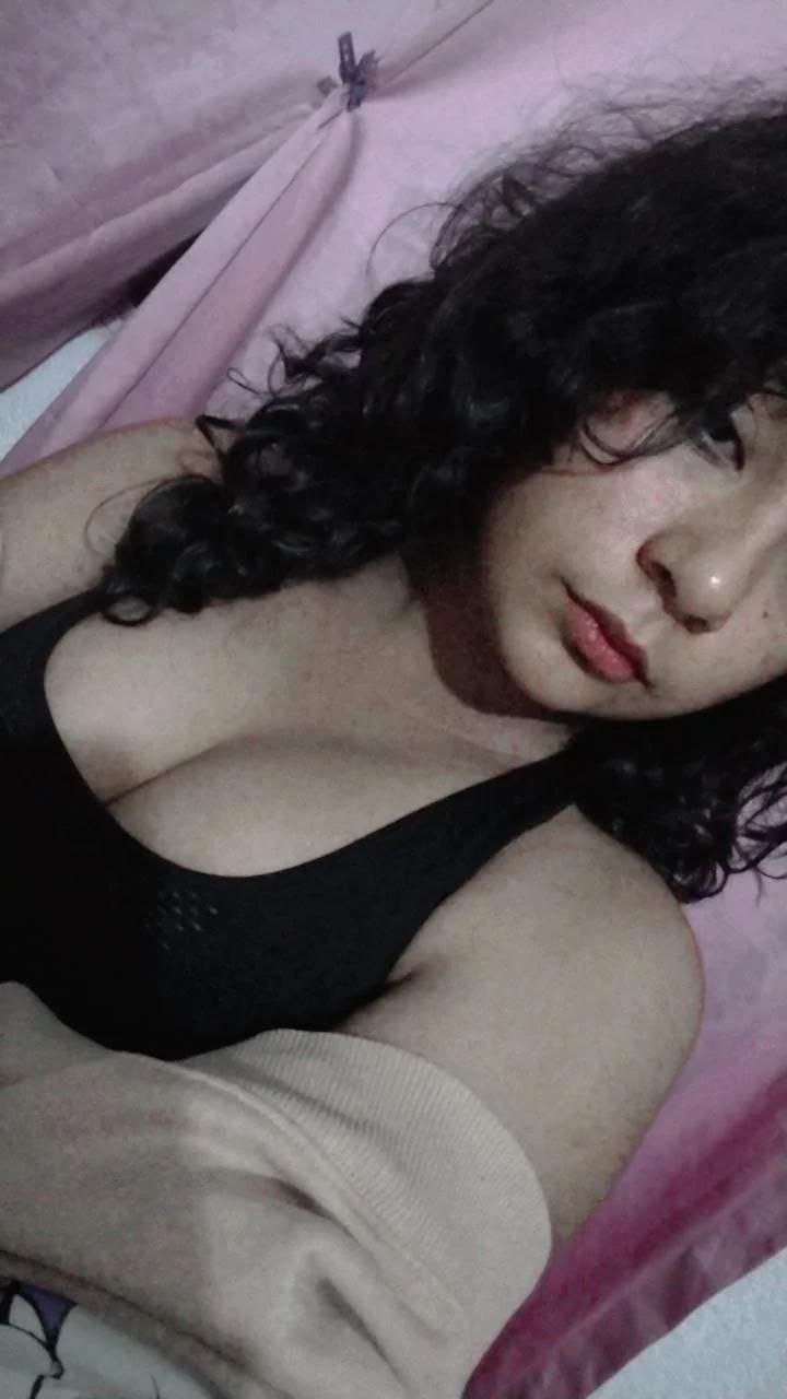 Ex novia corriendose en video