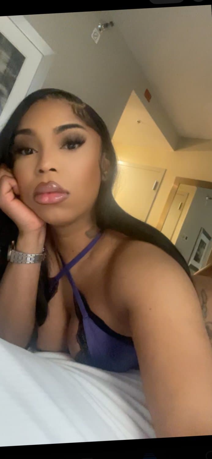 Thick Bubble Butt Chocolate Goddess 🤤🍫 (Trans, Ebony, Black, BBC, Big Ass, Sloppy Head, Cumshot)